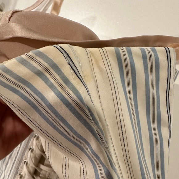 Vintage Dolce & Gabbana corset - Picture 4 of 9